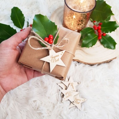 étoile de noël en bois pour décorer vos cadeaux